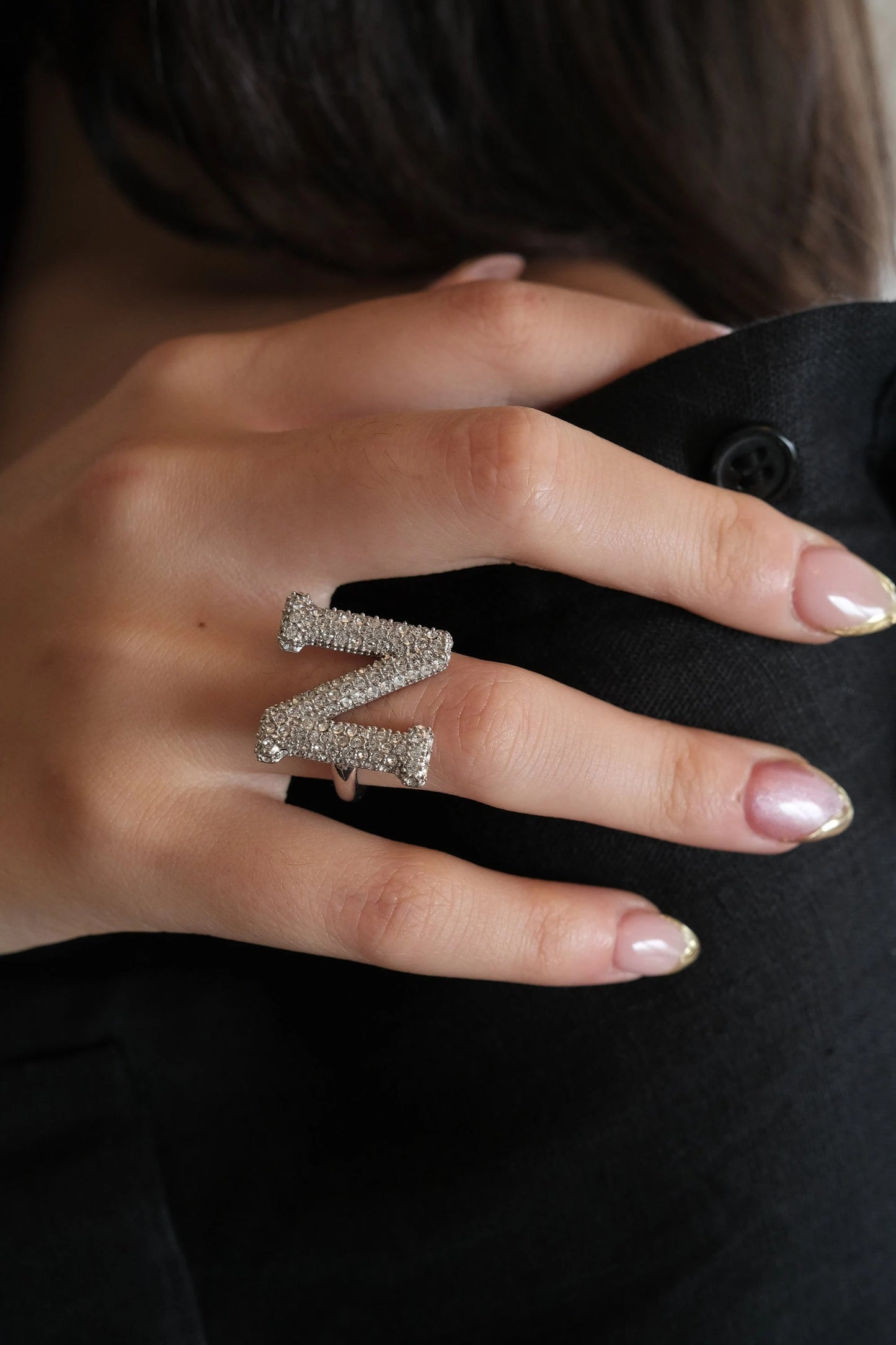 アルファベットリング イニシャルリング N Swarovskiクリスタル スターリングシルバー925製 ロジウム・コーティング フリーサイズ
