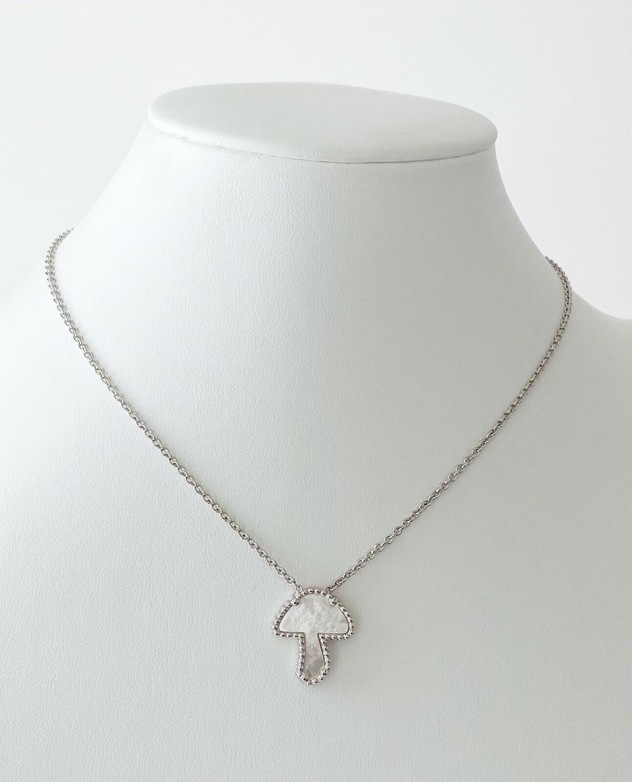 マザーオブパールネックレス スターリングシルバ-925